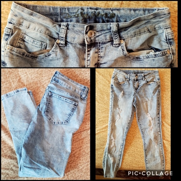 Revolution and Revolt Ankle Jeans Size 11 - Picture 3 of 3